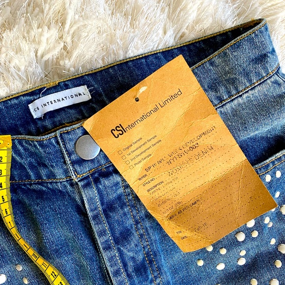 CSInternational Jeans - Picture 4 of 4